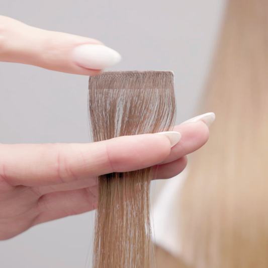Invisible Tape Extensions: Unsichtbare Tape-Ins für Volumen, Länge & feines Haar
